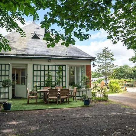 Le Haras Du Parc - T3 Unique & Bucolic * アヴリイエ